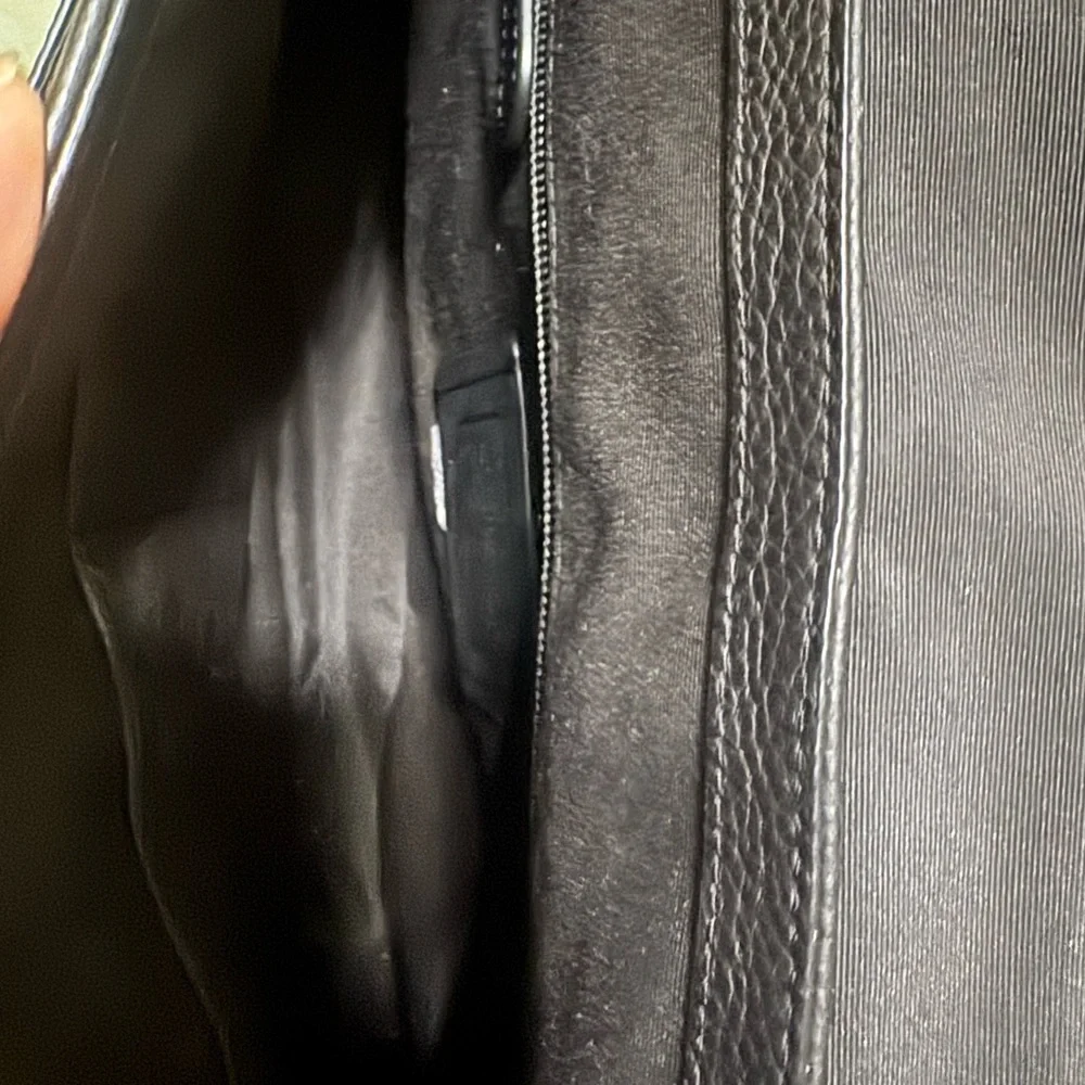Black and Tan unisex Messenger Bag / NWOT